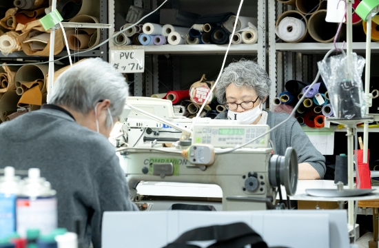 現場を支えるのは、経験豊富な職人たち